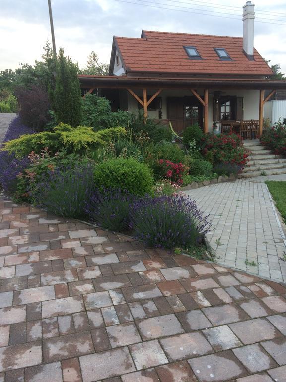 Vörösmál Apartamento *